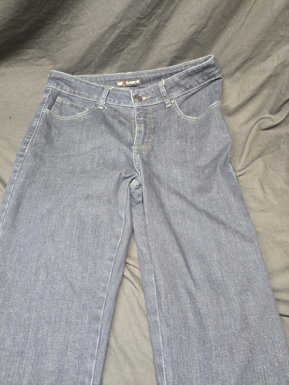 Lee Classic Fit 3403603 Women’s Size 8 Short Straight Leg Jeans Dark Blue